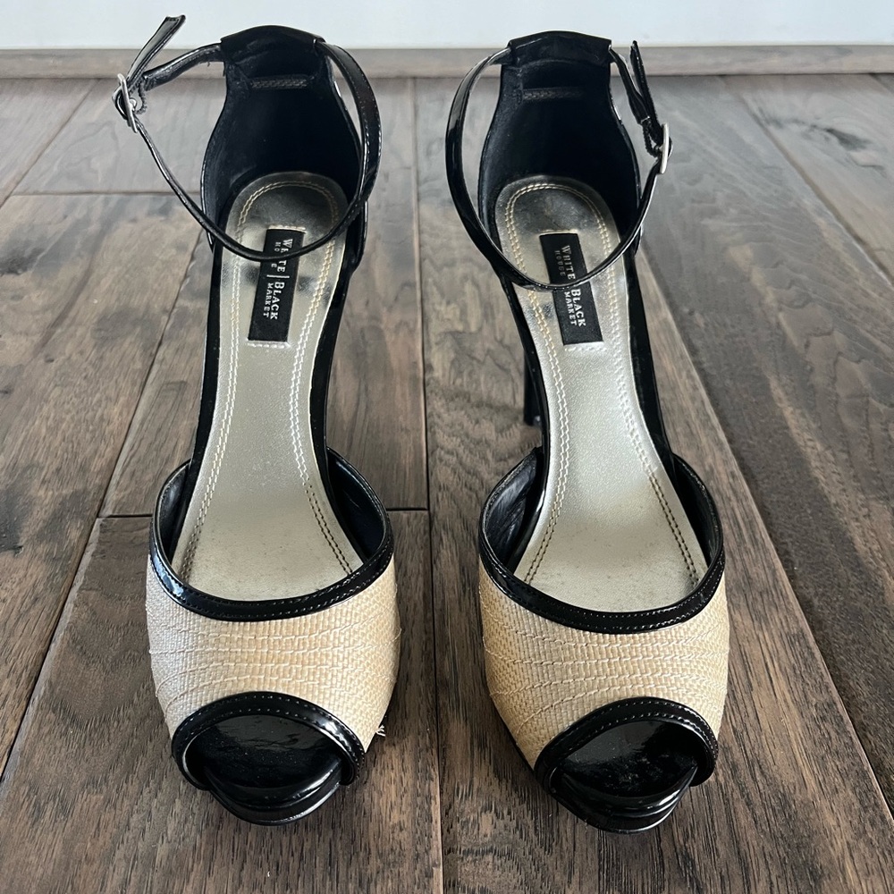 BRAND NEW WHBM HIGH HEEL